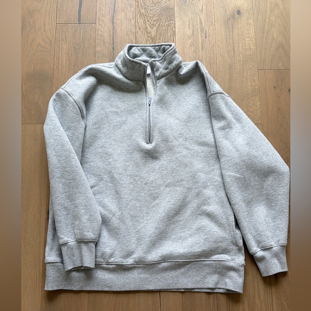 ARITZIA HALF ZIP UP SWEATFLEECE
